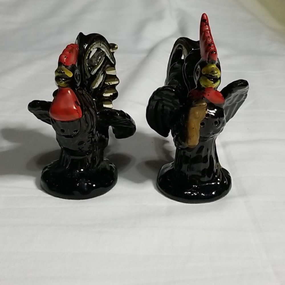Vintage Ceramic Rooster Salt and Pepper‎ Shakers